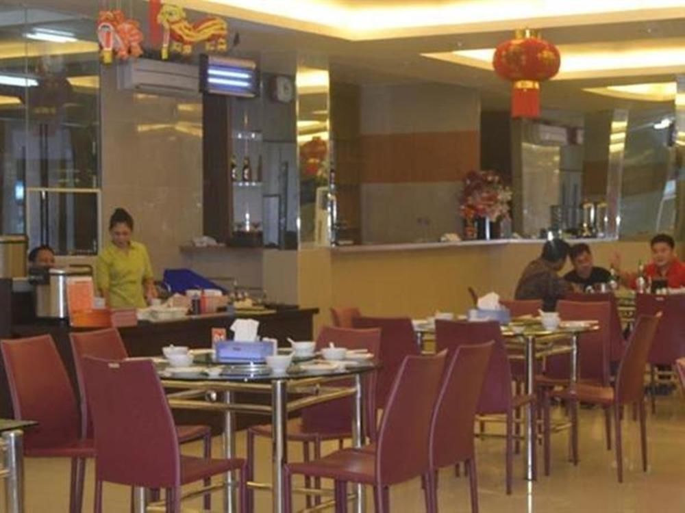 נקסר Agraha Andalas Hotel מראה חיצוני תמונה