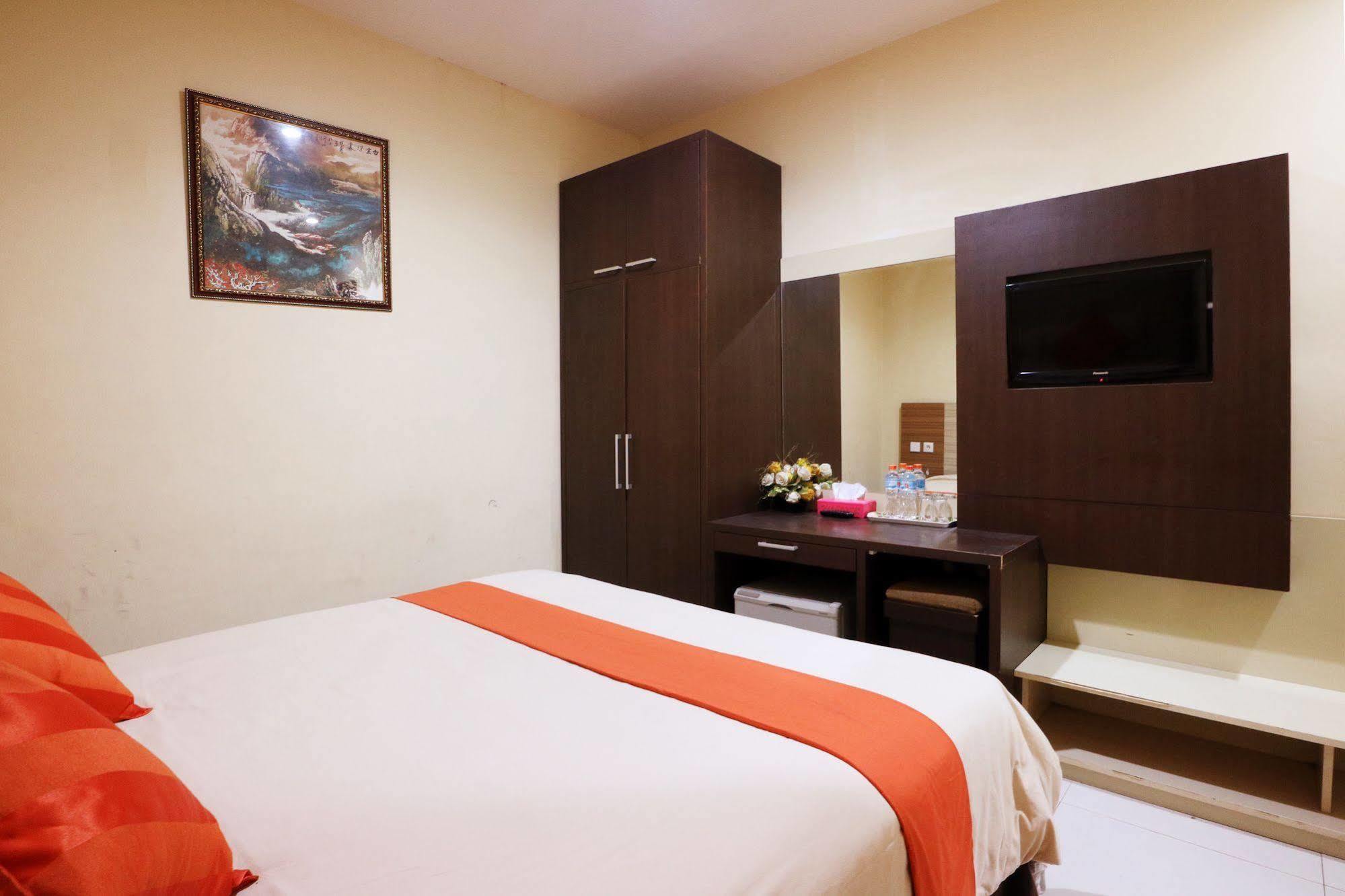 נקסר Agraha Andalas Hotel מראה חיצוני תמונה